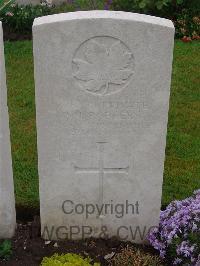 Etaples Military Cemetery - Rodgers, Philip Henry